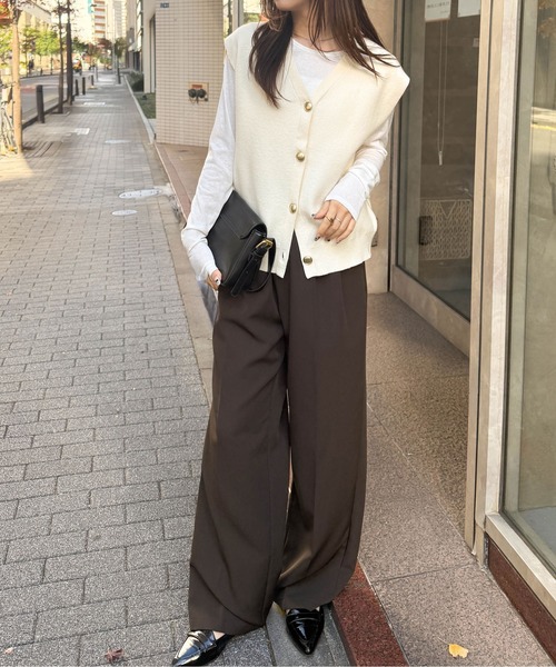 RANAN（ラナン） ベスト ジレ ゴールド調ボタンVネックベスト