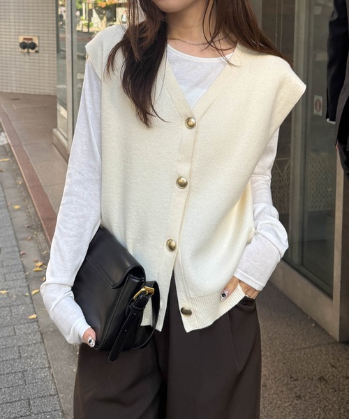 RANAN（ラナン） ベスト ジレ ゴールド調ボタンVネックベスト