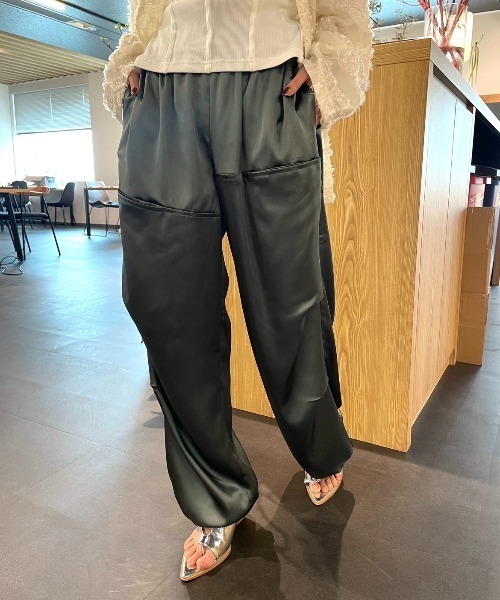 WEB限定】アシンメトリーデニムワイドパンツ【小柄女性向け