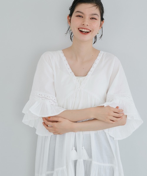 COACH ホワイト レース Vネック ワンピース Vネックレースシフォンワンピース – panchapancha