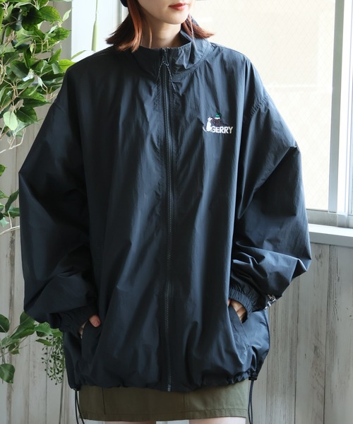 GERRY（ジェリー） ナイロンジャケット 「GERRY/ジェリー」スタンド