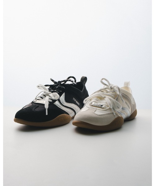 STEVE MADDEN（スティーブ・マデン） スニーカー ミュール フレア