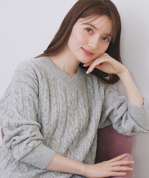 けんページ index（インデックス） ニット セーター ラメ混ファンシーケーブルV