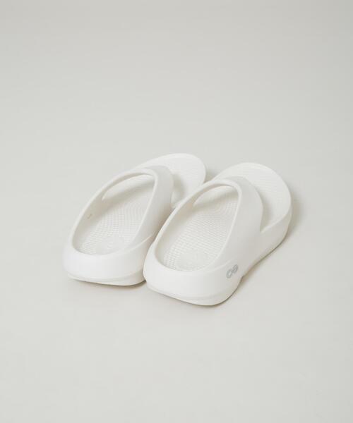 OOFOS（ウーフォス） 厚底 スポーツサンダル リカバリーサンダル