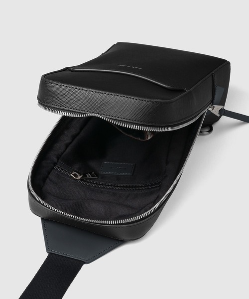 Paul Smith（ポール・スミス） ウエストポーチ シグネチャーストライプ