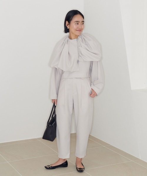 emmi 金子綾 コラボ コクーンパンツ 1 ベージュ emmi パンツ 「emmi atelier」金子綾 コラボコクーンパンツ