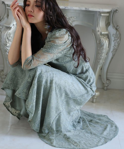 PourVous（プールヴー） ドレス ミモレ丈＆袖ありフォーマルラメレース