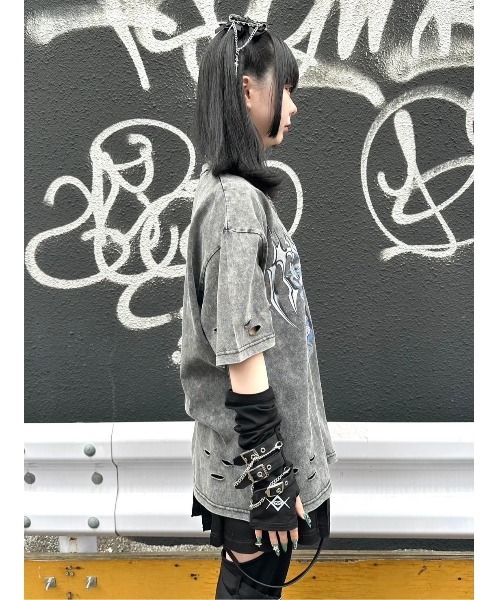 TRAVAS TOKYO × REFLEM コラボ　Tシャツ 激レア】TRAVAS TOKYO × REFLEM コラボTシャツ 地雷系服