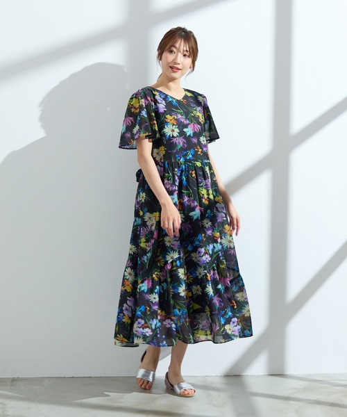 ローズティアラ大きいサイズ42 花柄　ジャガード　ワンピース　ジュエル ローズティアラ 42 フラワージャガードワンピース 花柄 - メルカリ