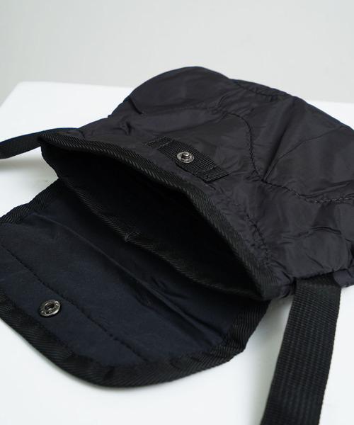 Nilway（ニルウェイ） ショルダーバッグ ナイロンライクキルティング