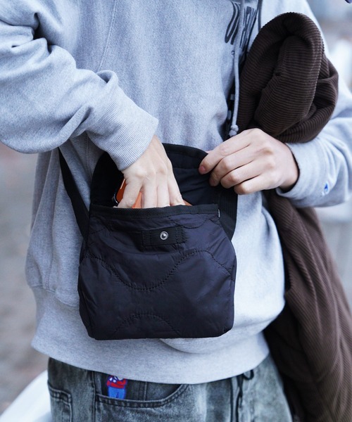 Nilway（ニルウェイ） ショルダーバッグ ナイロンライクキルティング