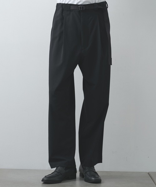 UJOH（ウジョー） スラックス 「UJOH HOMME」Tape-Belt 1 Tuck PNT