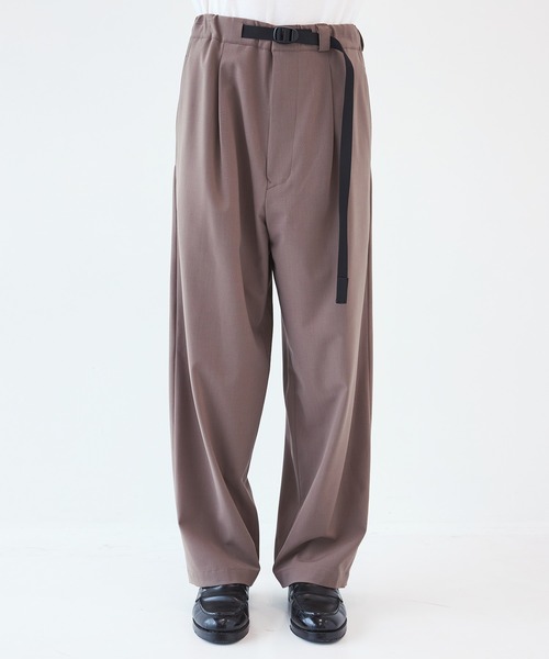 スラックス 「UJOH HOMME」Tape-Belt 1 Tuck PNT メンズ
