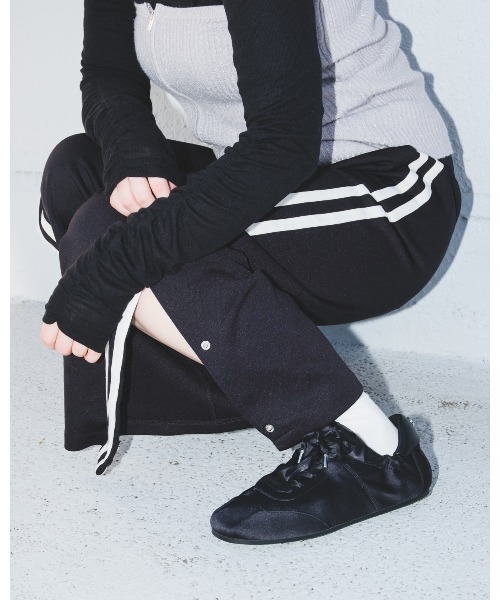 ヒール2cm スティーブマデン レディース サテンレースアップシューズ スニーカー 靴 シューズ カジュアル おしゃれ バレエコア サテン素材 きれいめ ブラック 黒 ピンク 送料無料 STEVE MADDEN ARTISTE-XS STEVE MADDEN（スティーブ・マデン） スニーカー サテンレースアップ