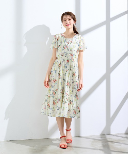 Rose Tiara（ローズティアラ） ワンピース 半袖 フラワープリント