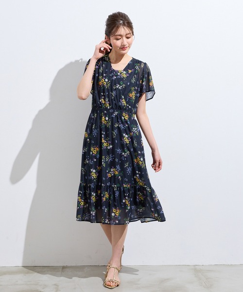 【新品タグ付】ローズティアラ フラワープリントジャガードワンピース 38 Rose Tiara（ローズティアラ） ワンピース フラワープリント