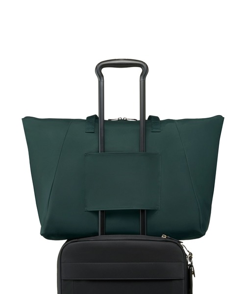 TUMI（トゥミ） トートバッグ 大きめ VOYAGEUR ジャスト・イン・ケース