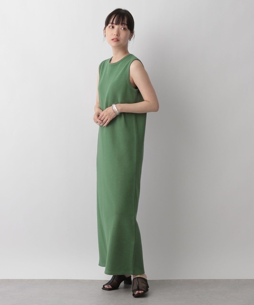 GIVENCHYワンピース LOWRYS FARM ワンピース カットスリットノースリーブワンピース