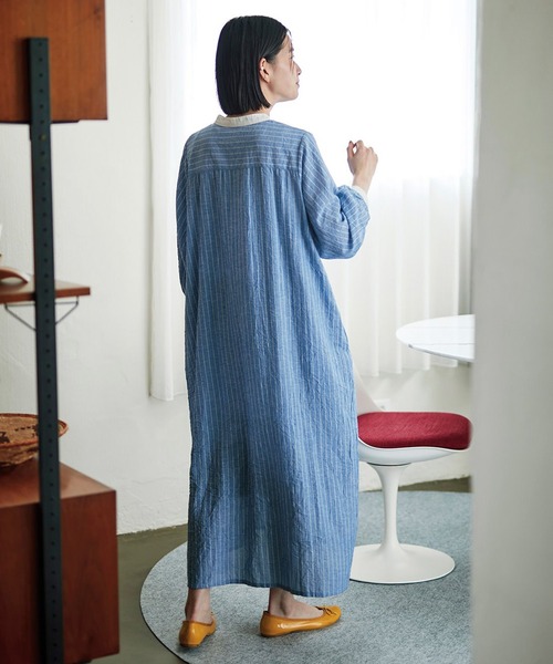 Sov.のストライプのワンピース シャツワンピース ストライプ ノーカラー 前開き shi cogn xi