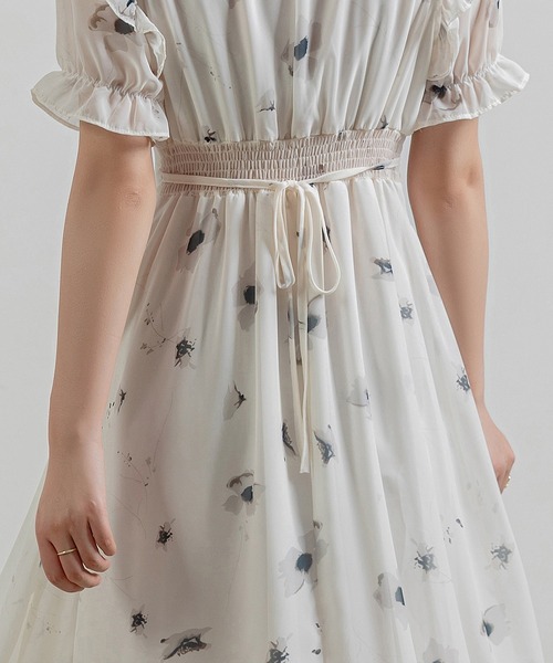 DAY CLOSET ワンピース レディース 花柄シアーパフスリーブ