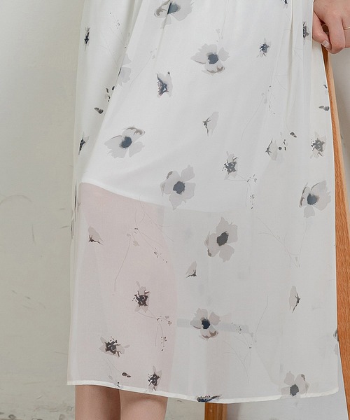 DAY CLOSET ワンピース レディース 花柄シアーパフスリーブ