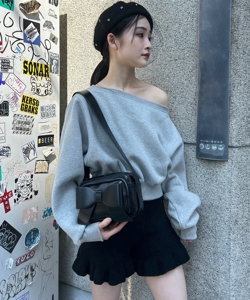 新品 Narcissus オーバースウェット 新品 Narcissus オーバースウェット Narcissus トレーナー