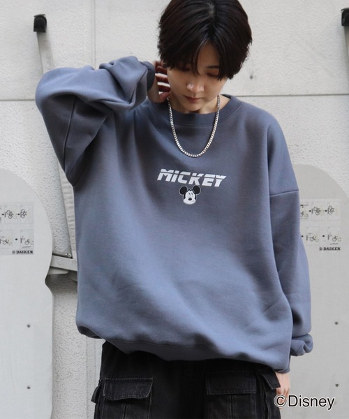 ゆう様　ディズニー×Hanes　クルーネック　スウェット Disney トレーナー スウェット AW ディズニーシリーズ ワン