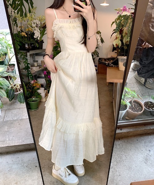 【美品】キャミワンピース ティアード フレア ギャザー ベージュ ワンピース ティアード フレアキャミワンピース : ZOZOTOWN