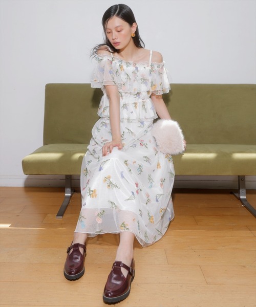 And Couture スカート ボタニカル柄刺繍チュールスカート