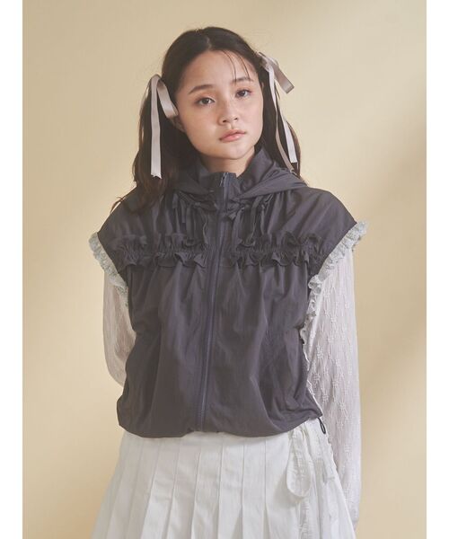 merry jenny（メリージェニー） ベスト ジレ frill nylon jacket