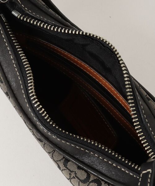 COACH シンプルショルダー　美品　黒 COACH（コーチ） ショルダーバッグ - ブラック レディース : ZOZOTOWN