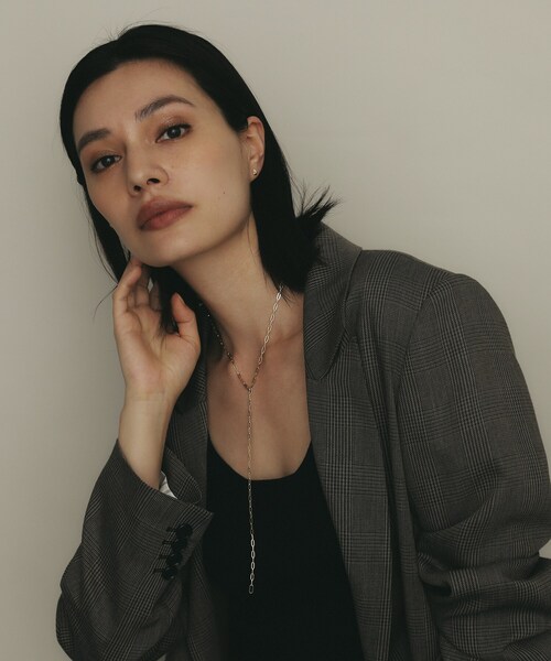 ピアス K10「サステナブル」ペアシェイプ スタッドピアス レディースの画像