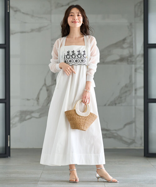 「La boutique BonBon」 キャミソールワンピース 36 ブラック レディースの画像