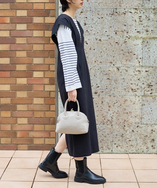 EMBOSSED LEATHER ZIP BOAT BAG S ブラック YOUNG & OLSEN The DRYGOODS STORE】/EMBOSSED LEATHER ZIP BOAT BAG S