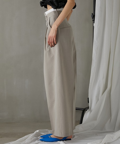 ワイドパンツ スラックス パンツ メランジタックボリュームパンツ / Melange Tuck Voluminous Pants レディースの画像