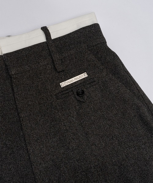 ワイドパンツ スラックス パンツ メランジタックボリュームパンツ / Melange Tuck Voluminous Pants レディースの画像