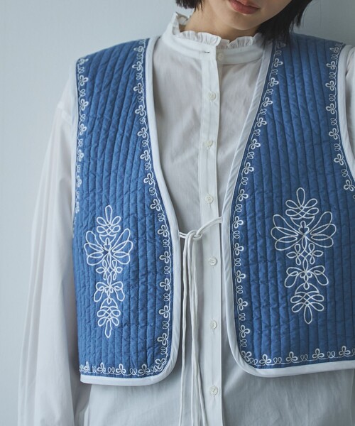 coen（コーエン） ベスト ジレ MARKET （マーケット）配色刺繍