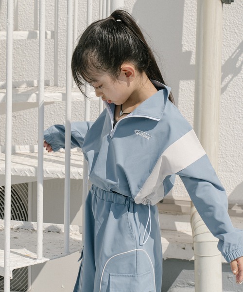 URBAN CHERRY（アーバンチェリー） 「U.TRACK」ライトタフタショート丈