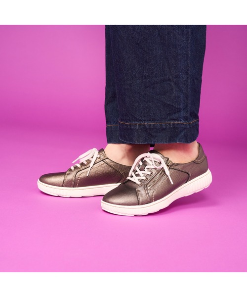 Clarks スニーカー Caroline Janna / キャロラインジャナ
