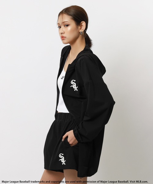 新品 L  originals ワンポイントロゴ 黒 上下 セット BACK TO THE FIELD ワンピース 「MLB」ワンポイントロゴラッシュガード