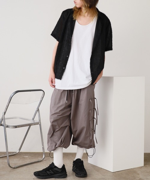 新品未使用　ルネ　size36 ブラック　パンツ セール】 軽量タフタサイドラインデザインパンツ/洗える