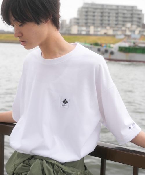 「Columbia」 半袖Tシャツ X-LARGE ブラック×ホワイト レディース