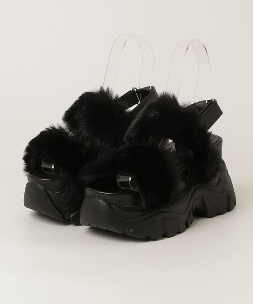 LOVEHUNTER（ラブハンター） サンダル ボリュームファーダブルベルト