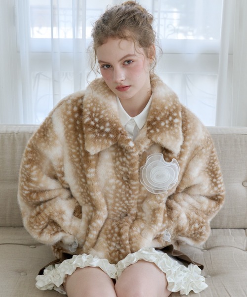 現行♡スーパービューティーオーラボー 女優襟 スパンコール刺繍エコファーコート コート アウター tulle brooch fur coat / コサージュ付きファーコート