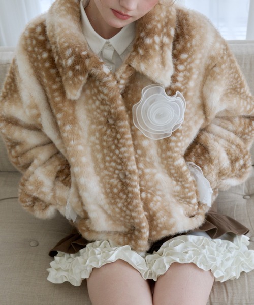 コート アウター tulle brooch fur coat / コサージュ付きファーコート