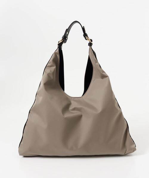VIOLAd'ORO BIANCA ナイロンショルダーバッグ　タグ付き新品 ショルダーバッグ バッグ VIOLAd'ORO BIANCA ナイロンワンショルダー