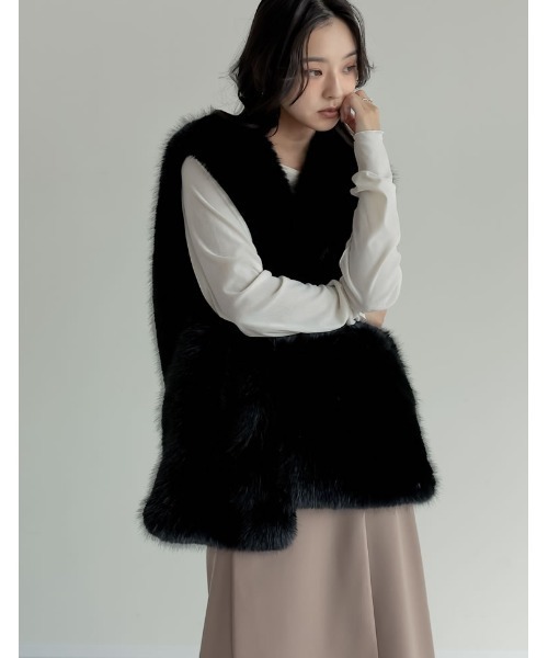 超美品❗️Gready Briliant　QTUME　フェイクファー　ジレ 超美品❗️Gready Briliant QTUME フェイクファー ジレ