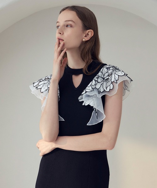 # eimy istoire ノースリーブワンピース　ニットワンピース eimy istoire ワンピース flower embroideryニットワンピース