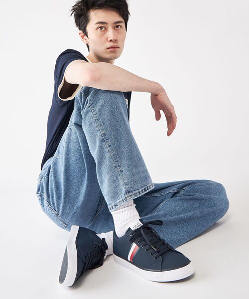 TOMMY HILFIGER（トミー・ヒルフィガー） スニーカー ストライプロー