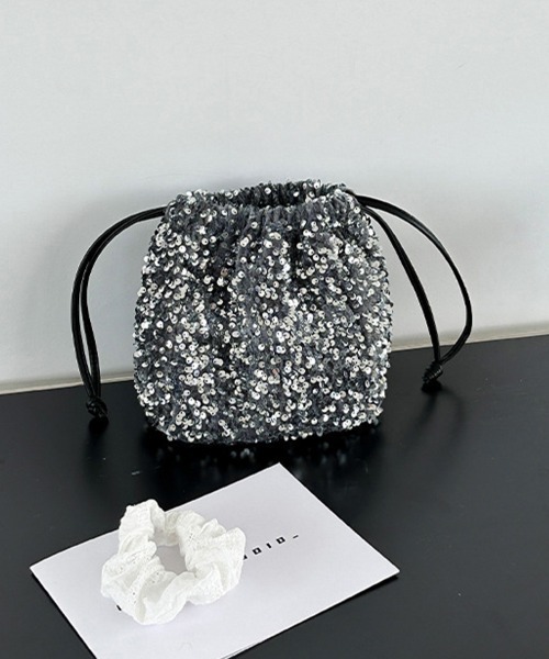美品 nowos スパンコール 刺繍 巾着 ショルダーバッグ ReRe ショルダーバッグ バッグ スパンコール巾着ショルダーバッグ